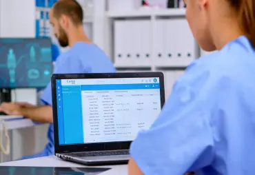Hospitals-Manage-Equipment